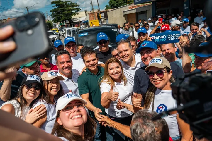 Renan Filho reúne apoiadores e reforça agenda de obras em AL