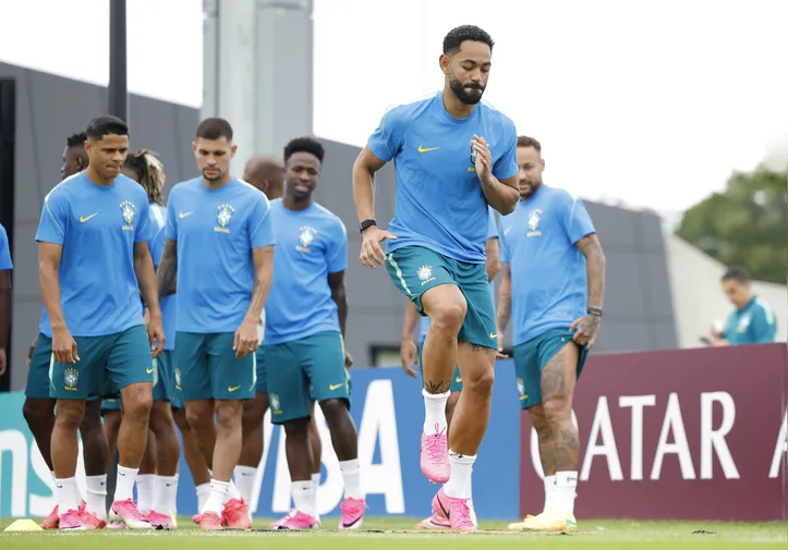 Seleção brasileira durante o último treino, nessa terça-feira (23)
