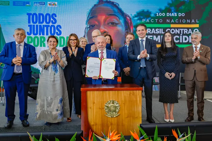 Cerimônia marcou os 100 dias do pacto contra o feminicídio
