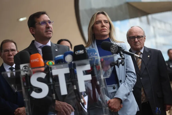 Governadora Celina Leal e Flavio Roman (AGU) anunciam acordo