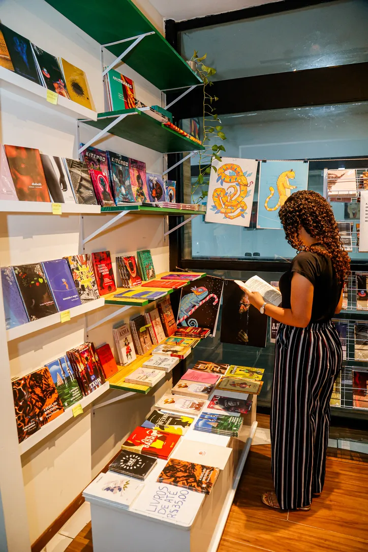 Imagem ilustrativa da imagem Livraria Novo Jardim fecha as portas e expõe crise no mercado do livro em Maceió