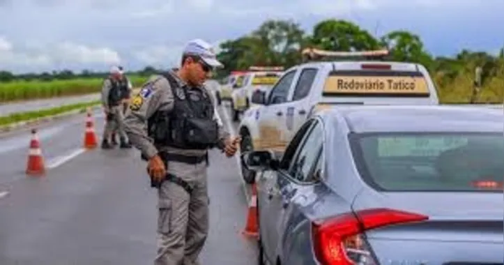 Imagem ilustrativa da imagem Mais de 340 motoristas são autuados nas rodovias estaduais no feriadão