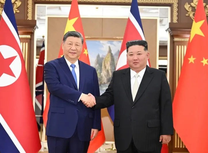 Imagem ilustrativa da imagem Na Coreia do Norte, Xi promete ‘firme apoio’ a Kim Jong-un