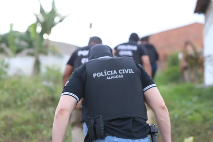 Imagem ilustrativa da imagem Operação mira facções que usam Penedo para entrada de armas e drogas em Alagoas