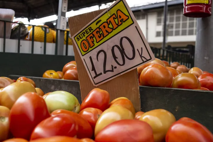 Tomate puxou a inflação oficial do País em maio, aponta o IBGE