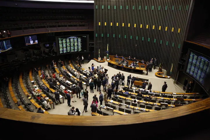 Redução da maioridade penal voltou ao Congresso em junho