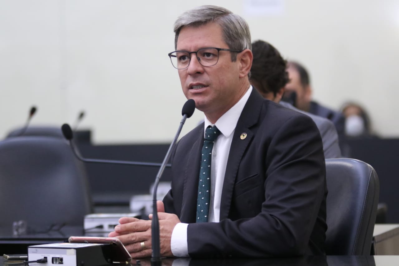‘Vai vir coisa boa’, diz Cabo Bebeto sobre encontro de Flávio Bolsonaro com Trump