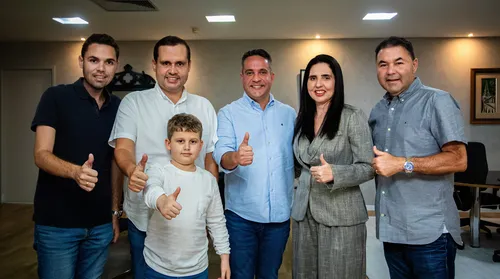 Paulo recebe família Pereira e anuncia obras para Campo Alegre - Imagem