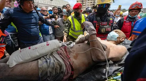 Terremotos: sobe para 1.719 o número de mortos na Venezuela - Imagem