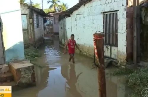 Chuvas deixam famílias desalojadas e interditam trecho da BR-416 em Colônia Leopoldina