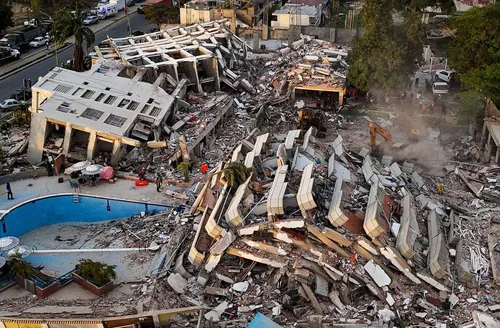 Terremotos: sobe para 1.943 o número de mortos na Venezuela