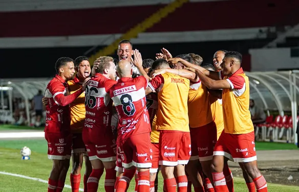 CRB segura ímpeto do Botafogo e vence duelo pela Série B: 1 a 0