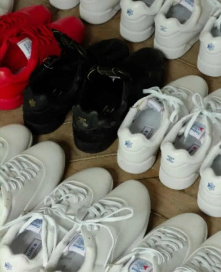 Imagem ilustrativa da imagem Céline e Reebok colaboram pela primeira vez e lançam tênis nostálgico