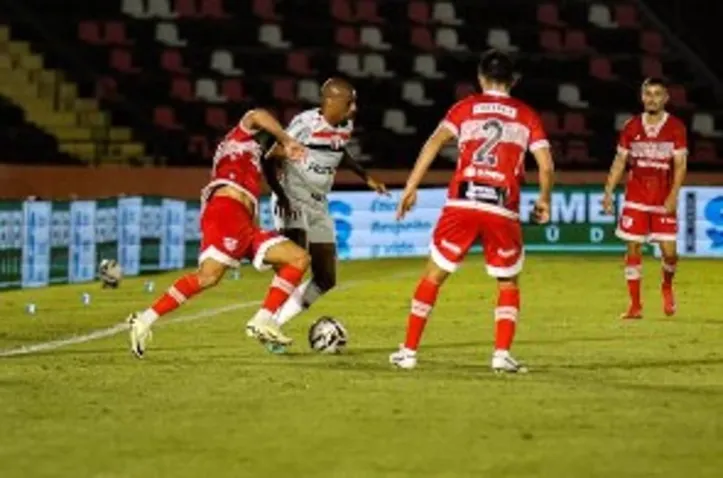 CRB e Botafogo-SP se enfrentam esta noite, no Estádio Santa Cruz