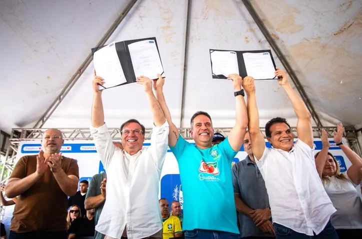 Ordem de serviço foi assinada pelo Governador durante solenidade que contou a presença de autoridades, como o prefeito de Arapiraca, Luciano Barbosa, e o deputado Ricardo Nezinho