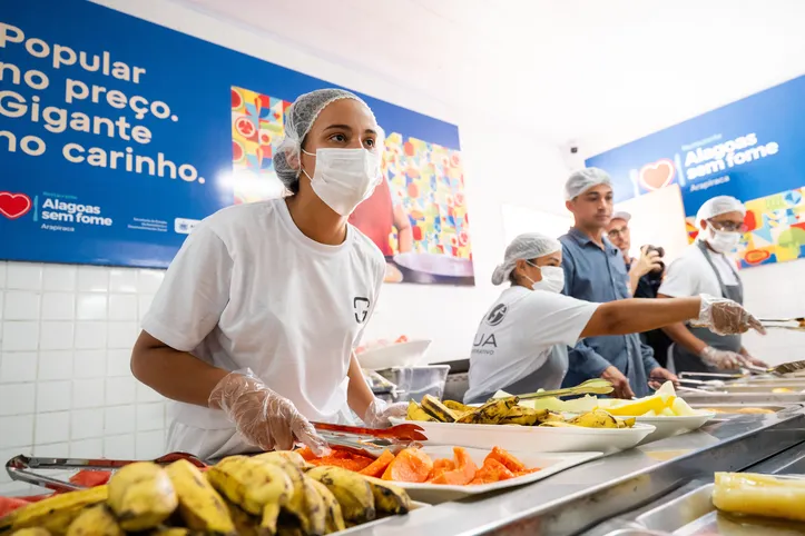 Iniciativas do governo estadual, como a ampliação dos restaurantes populares, impactaram diretamente no bom desempenho de Alagoas