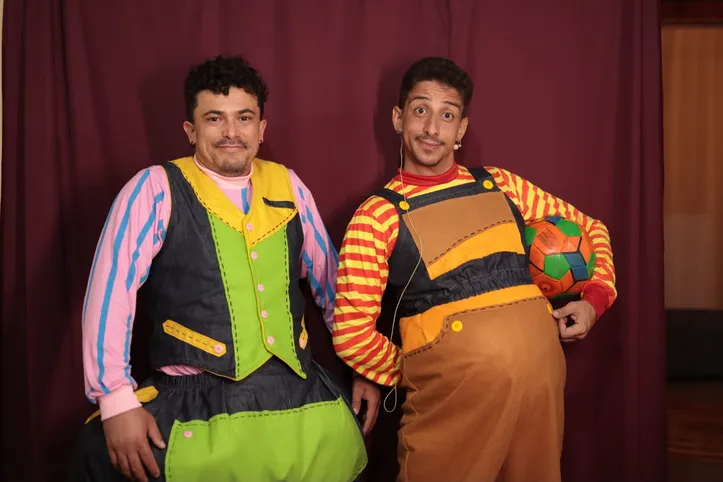 Espetáculo ao vivo tem música ao vivo e grande elenco de artistas alagoanos