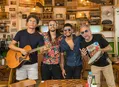 Samba da Periferia e Leite de Rosas e Alfazema misturam samba e brega em Maceió