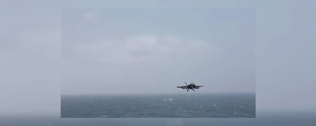 EUA bombardeiam novos alvos iranianos em Ormuz