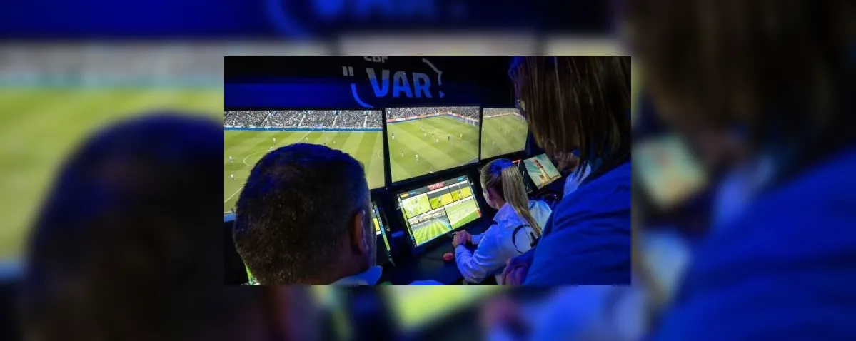 Regras do futebol testadas na Copa serão usadas no Brasil