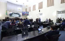 ALE reduz sessões até as eleições e aprova projeto sobre Canoas de Tolda