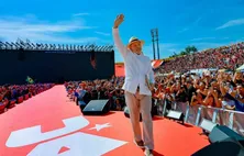 Lula ataca a direita em ato e fala em eleger maioria no Congresso
