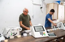 Urnas eletrônicas em AL passam por testes de desempenho e confiabilidade dos equipamentos