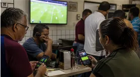 Futebol segue como motor de audiência em transmissões, redes sociais e portais de notícia