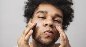 Mais do que estética: a pele também fala sobre a saúde do homem