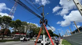 Projeto Poste Limpo avança na Fernandes Lima com remoção de fiação obsoleta