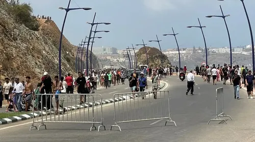 Espanha reforça fronteira após onda de imigrantes em Ceuta - Imagem