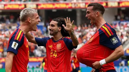 Espanha vence a Bélgica e vai à semifinal da Copa do Mundo - Imagem
