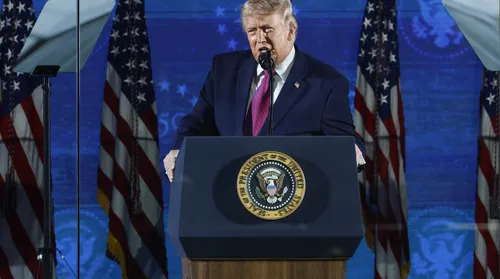 ‘Esta é a última chance’ para o Irã fechar um acordo, alerta Trump - Imagem