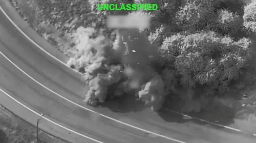 EUA retomam bombardeios no Irã enquanto conflito se expande - Imagem