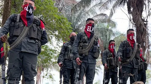 Exército resgata 39 pessoas sequestradas por guerrilha - Imagem
