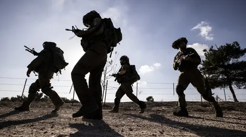 Gaza: Israel condiciona retirada de tropas ao desarmamento do Hamas - Imagem