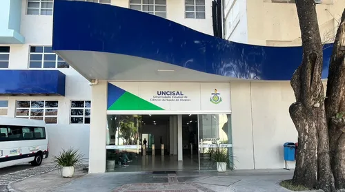 Justiça determina exclusão dos 158 estudantes que entraram na Uncisal por meio de bônus - Imagem