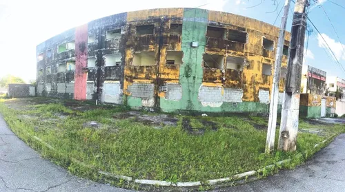 Ruínas urbanas: o perigo dos imóveis abandonados que ameaçam Maceió - Imagem