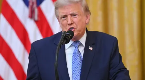 Trump impõe novas tarifas de 50% sobre produtos do Canadá - Imagem
