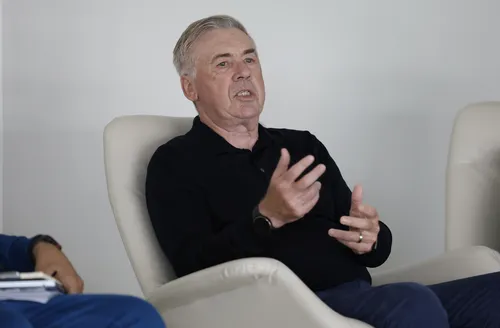 Ancelotti coloca jovens talentos como futuro da Seleção Brasileira