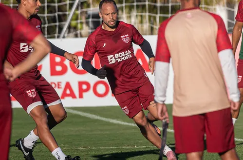 CRB inicia preparação para confronto com o Avaí