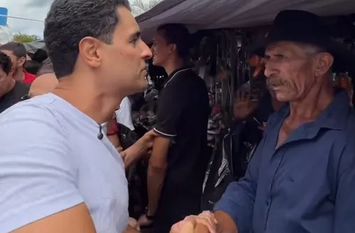Durante visita a assentamentos em Dois Riachos, JHC critica falta de acesso à água