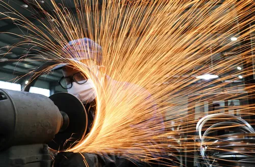 IBGE: indústria recua 1,8% na 2ª queda seguida do setor