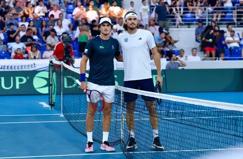 João Fonseca enfrenta Tsitsipas pelo Masters 1000 de Montreal