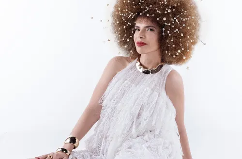 Vanessa da Mata traz a turnê ‘Todas Elas’ a Maceió