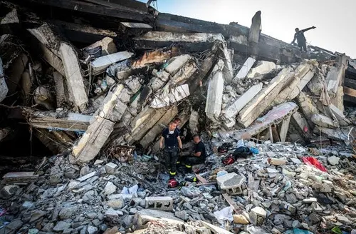 Venezuela ainda busca por 30 mil desaparecidos após terremotos