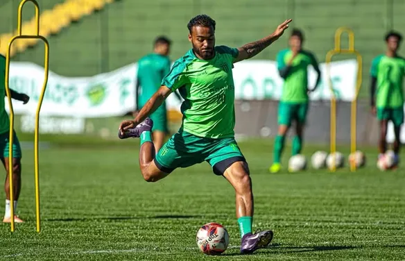 CRB reforça elenco após fim de transfer ban