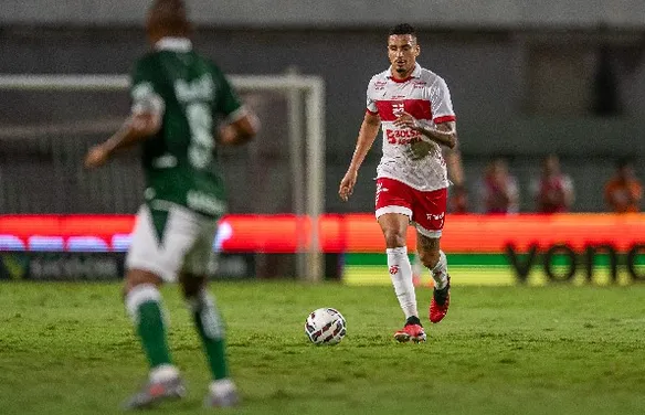 CRB tem desfalque na defesa para confronto diante do Náutico
