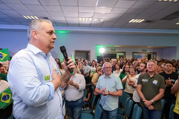 Alfredo relembrou momentos de sua vida pessoal e política
