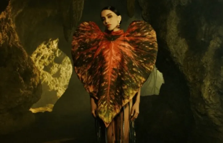 Imagem ilustrativa da imagem Anitta une moda brasileira e fé nos figurinos de Equilibrium